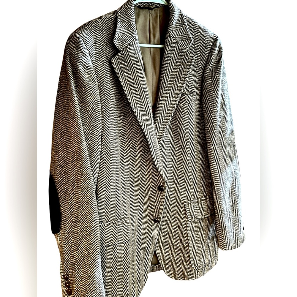 Palm Beach wool blazer with suede elbow patches and leather buttons